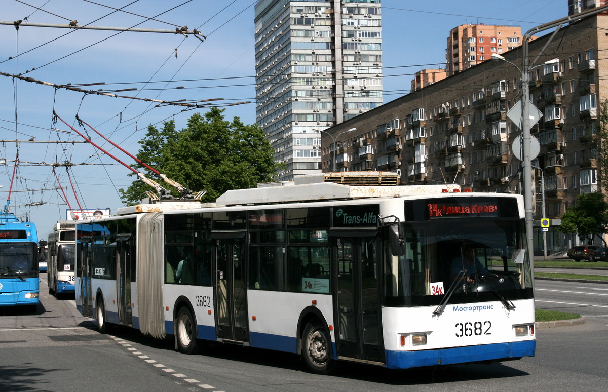 Москва, ВМЗ-62151 «Премьер» № 3682