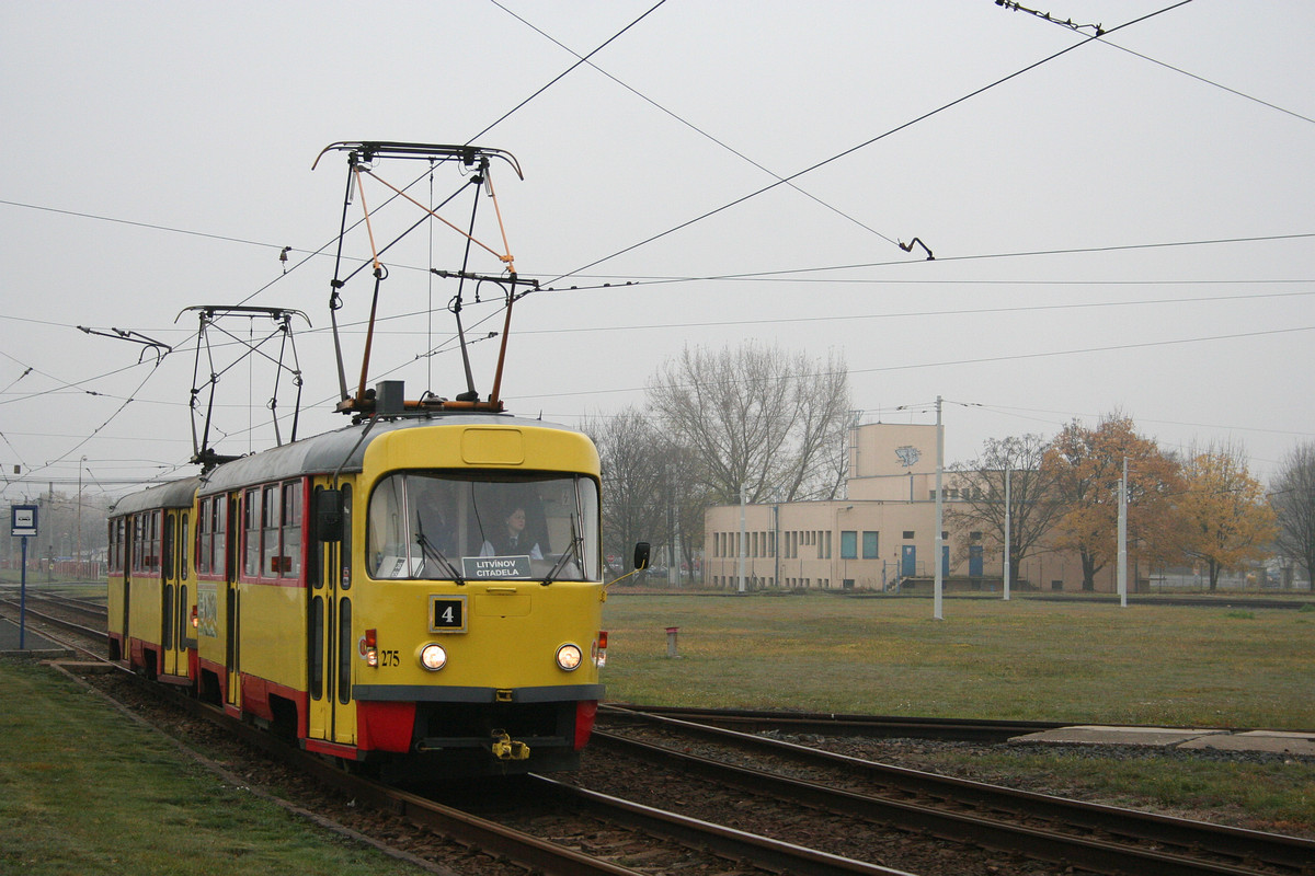 Мост и Литвинов, Tatra T3M.3 № 275