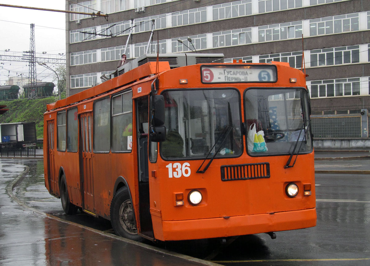 Пермь, ЗиУ-682Г-016 (017) № 136