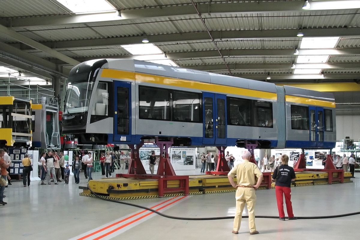 Лейпциг, Bombardier NGT12-LEI № 1215; Баутцен — Производство трамвайных вагонов