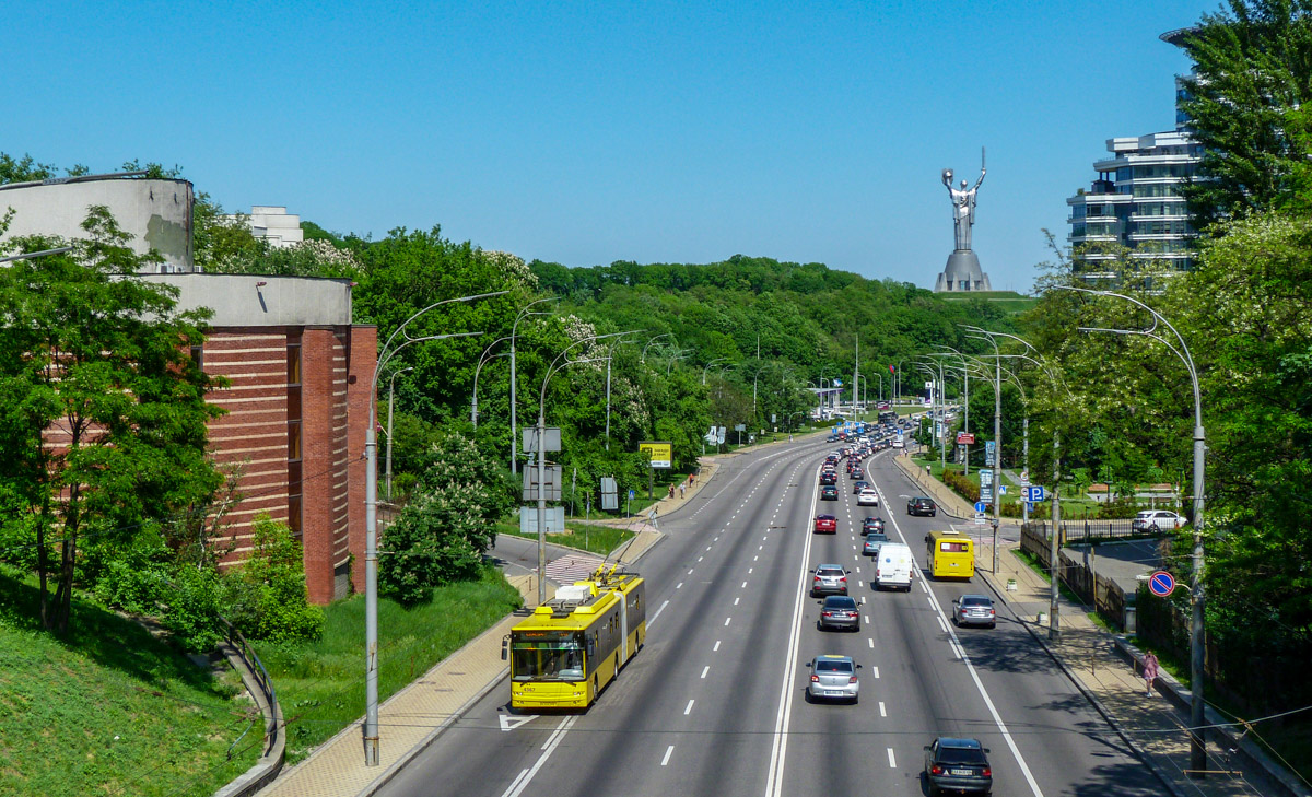 Kijevas — Trolleybus Lines: Center, Pechersk, Zvirynets, Vydubychi