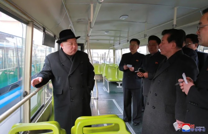 Пхеньян — Новые троллейбусы; Пхеньян — Троллейбусный завод