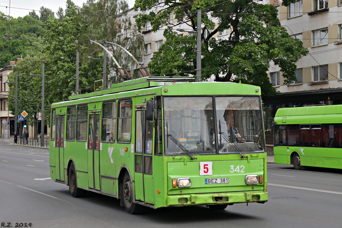 Каунас, Škoda 14Tr13/6 № 342