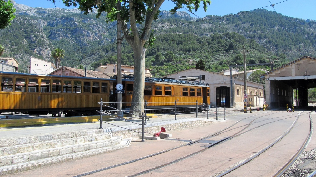 Сольер — Депо Ferrocarril de Sóller S.A. в Сольере