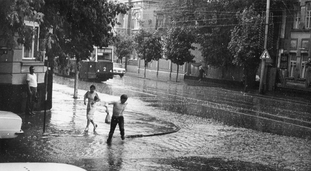 Grozny, 71-605 (KTM-5M3) č. 2; Grozny — Old photos