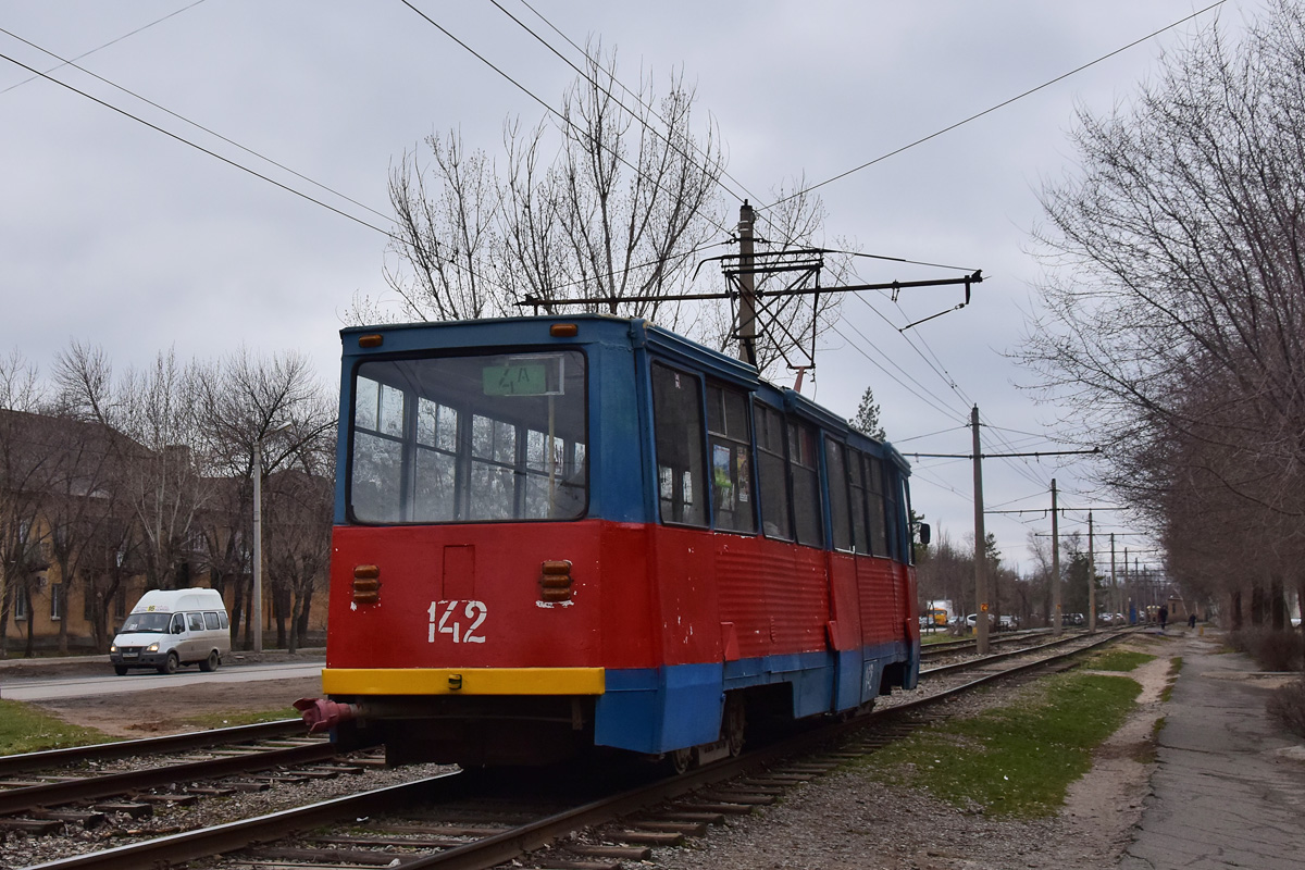 Волжский, 71-605 (КТМ-5М3) № 142