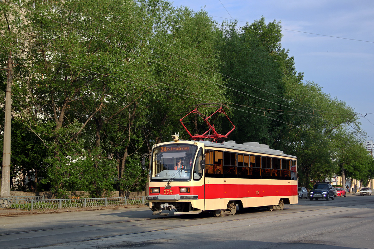 Yekaterinburg, 71-405-11 č. 025