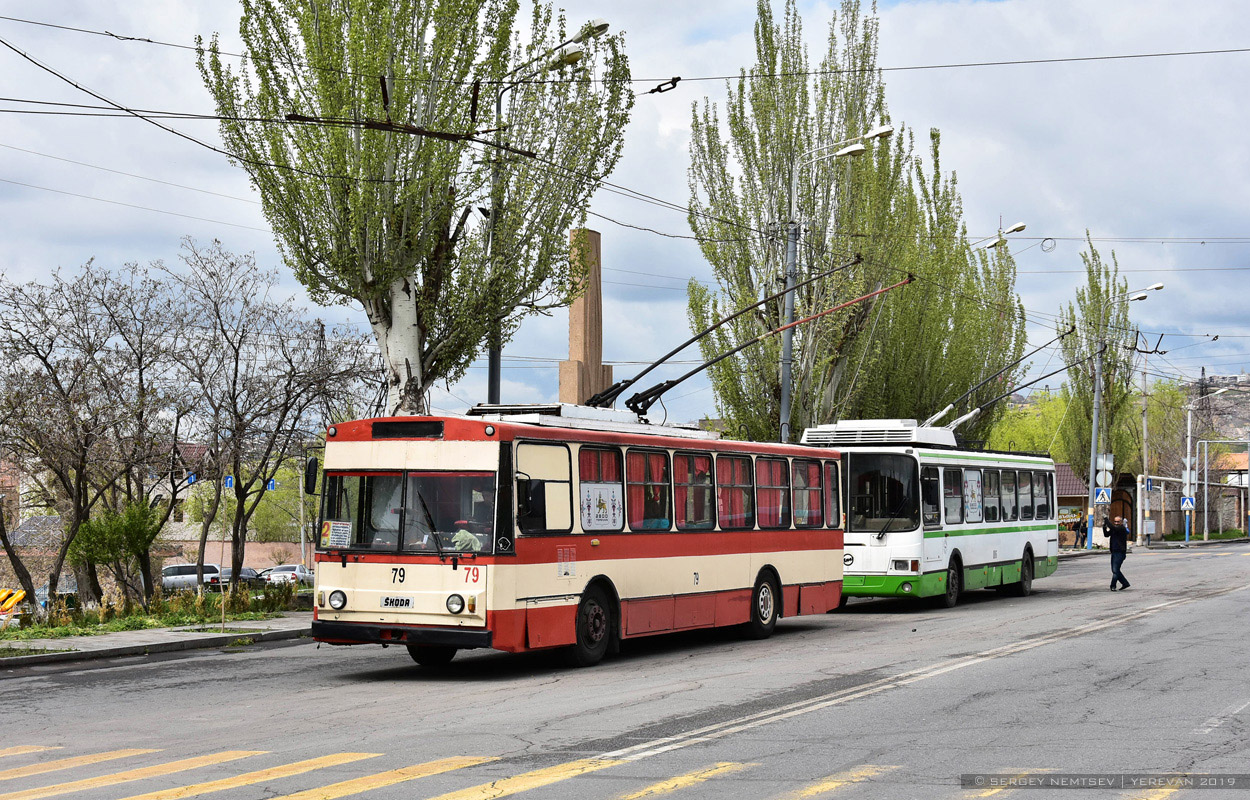 Ереван троллейбус. Ереван, Škoda 14tr. Ереван троллейбус Skoda 14 tr. Ереван троллейбус Skoda.