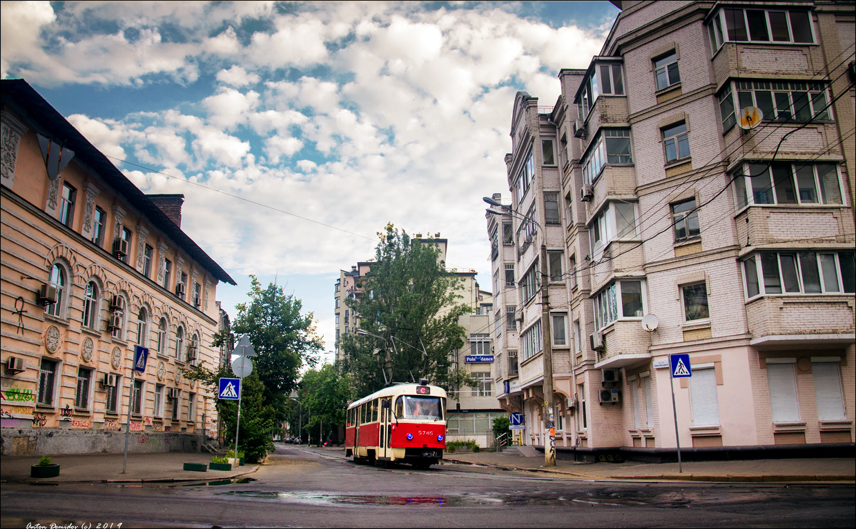 Киев, Tatra T3SU № 5745