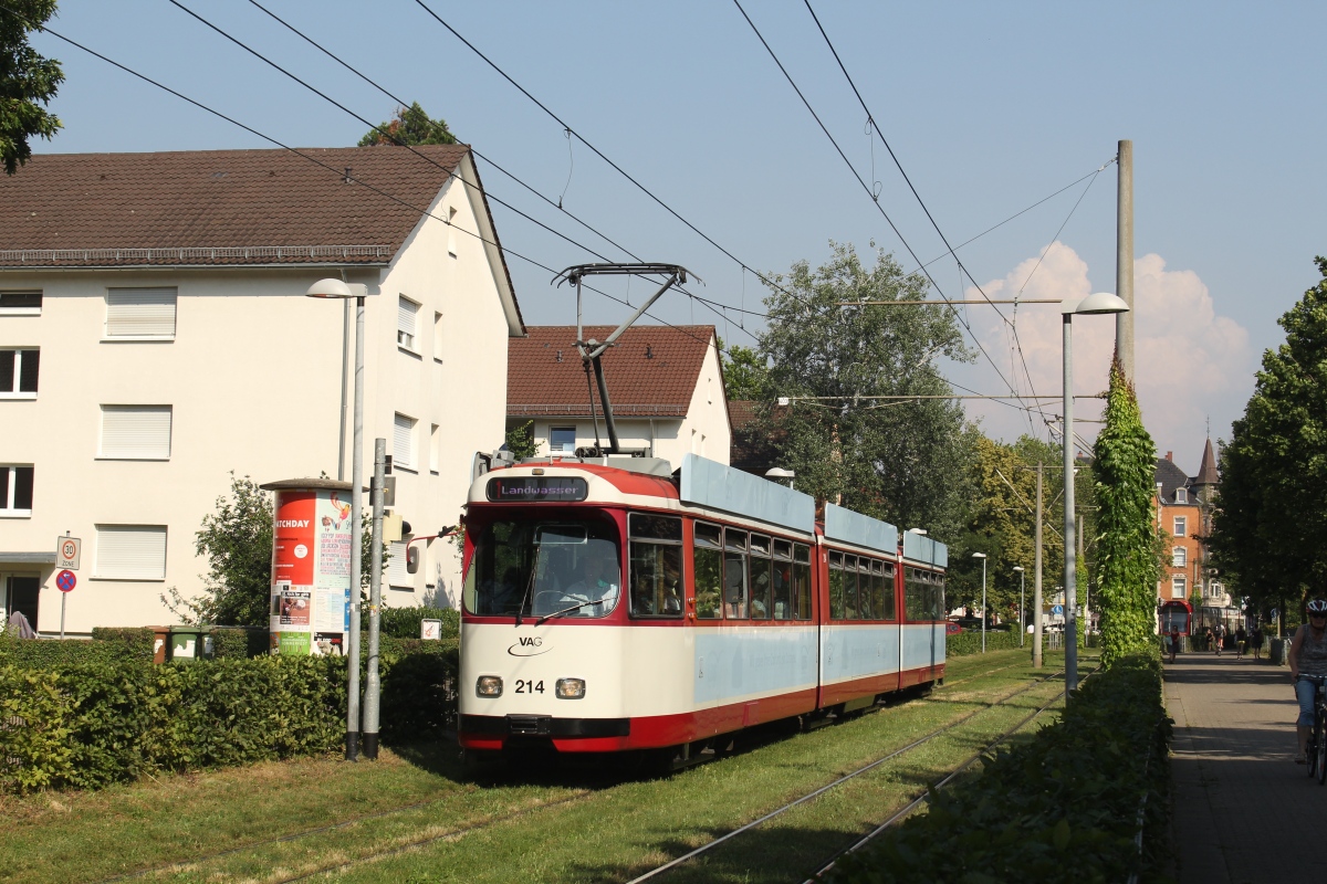 Freiburg im Breisgau, Duewag GT8K č. 214