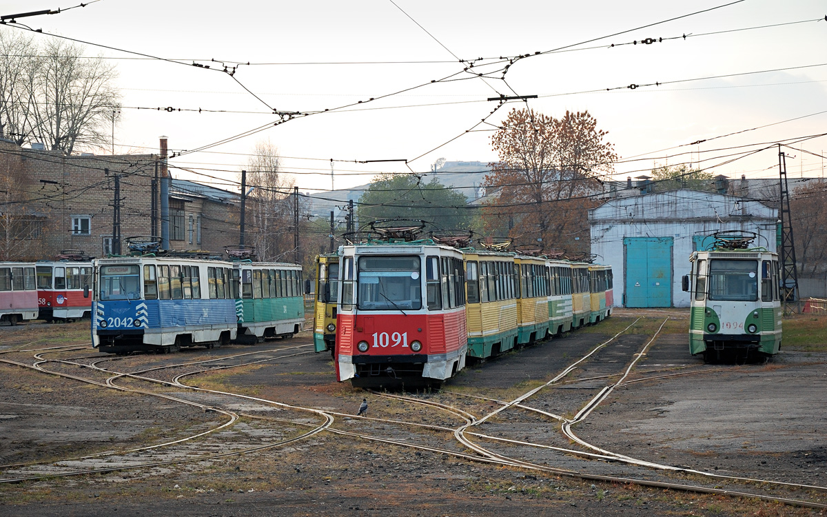 Magnitogorsk, 71-605 (KTM-5M3) № 2042; Magnitogorsk, 71-605 (KTM-5M3) № 1091; Magnitogorsk, 71-605 (KTM-5M3) № 1094; Magnitogorsk — Tram depot # 1