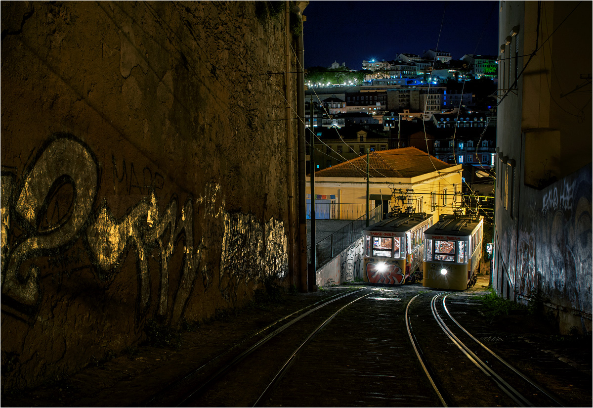 Lisbon, Funicular* č. 1