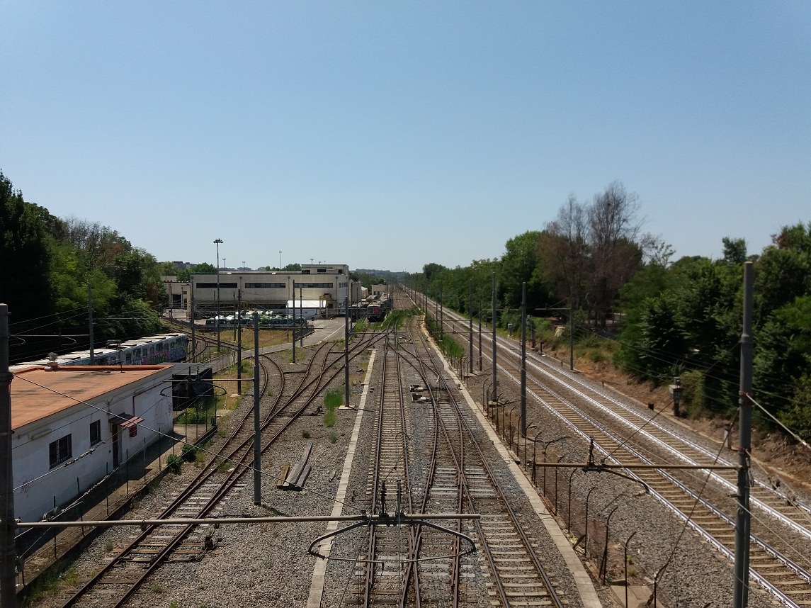 Roma — Metropolitain — Line B/B1; Roma — Railway “Roma Lido”