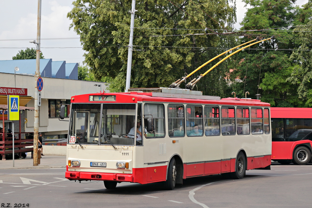 Вильнюс, Škoda 14Tr10/6 № 1111