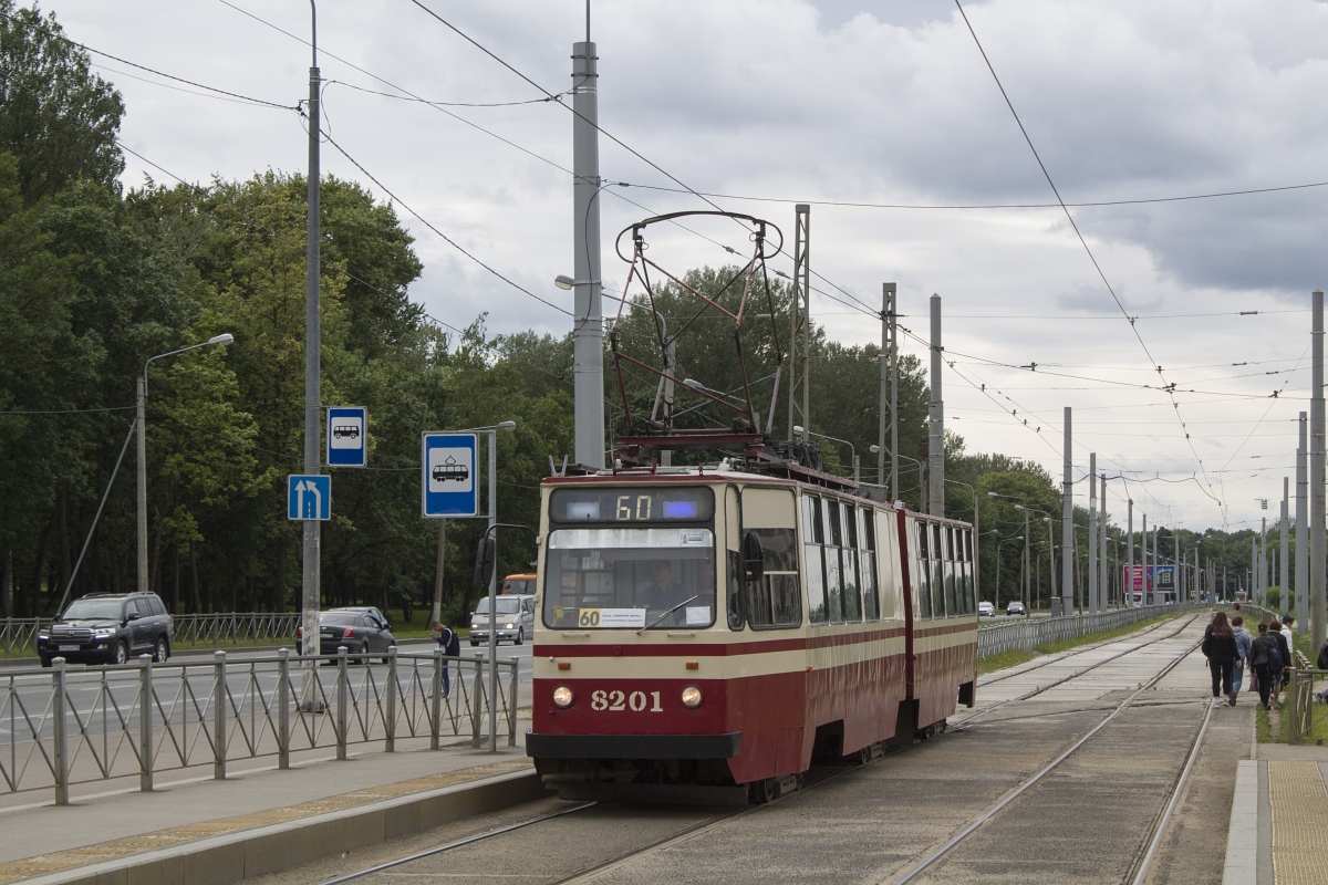 Saint-Petersburg, LVS-86K č. 8201