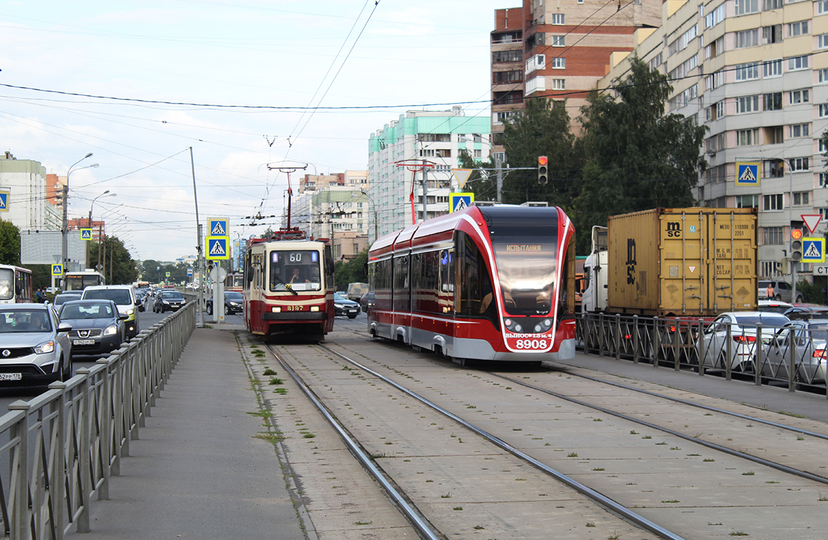 Petrohrad — Tram lines and infrastructure
