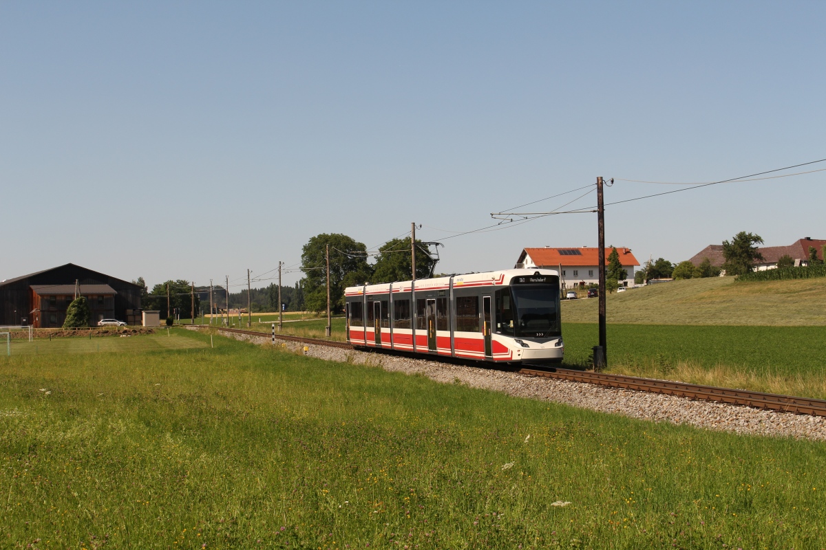 Гмунден - Форхдорф - Ламбах, Vossloh Tramlink V3 № 131