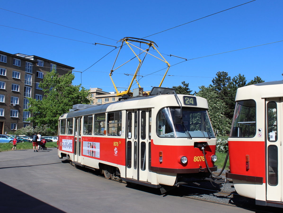 Прага, Tatra T3M2-DVC № 8076