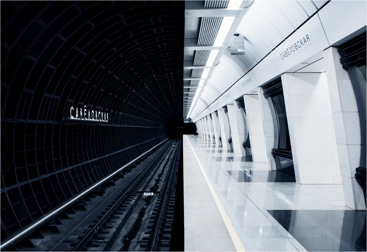 Москва — Метрополитен — [11] Большая Кольцевая линия