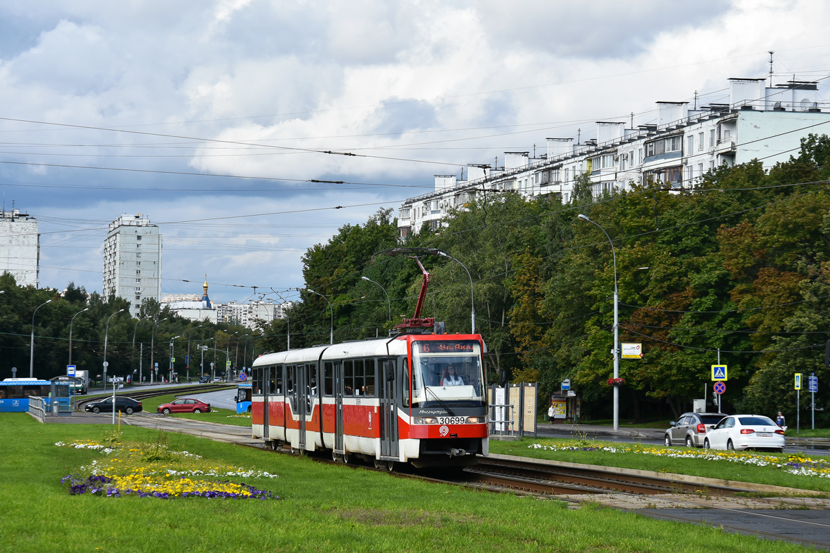 Moskva, Tatra KT3R č. 30699