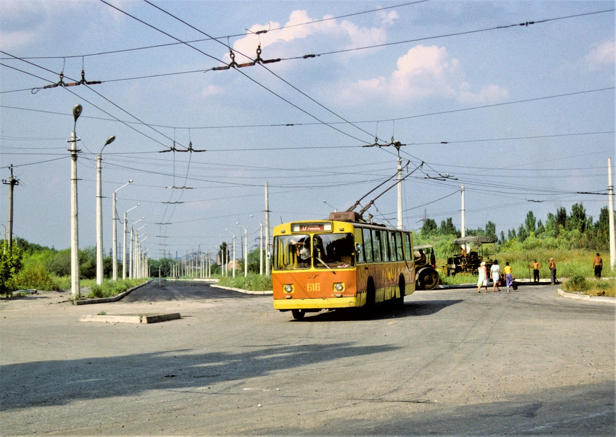 Донецк, ЗиУ-682В № 616; Донецк — Фотографии Дэвида Пирсона — 9-12.08.1993