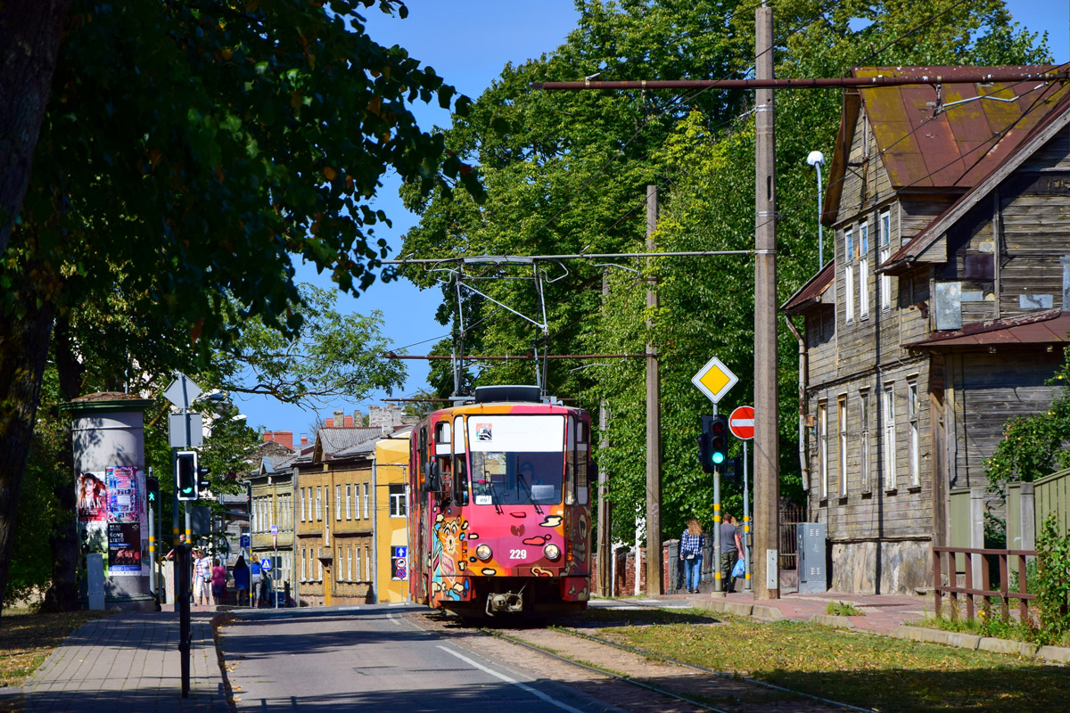 Лиепая, Tatra KT4SU № 229