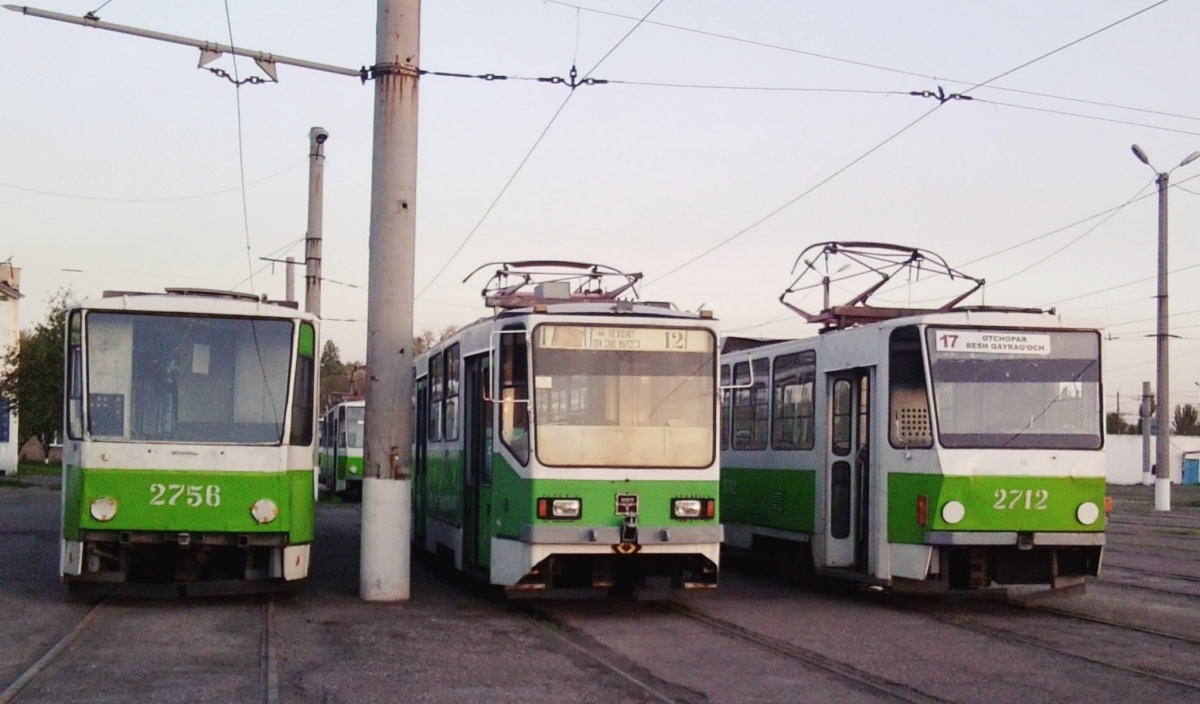 Tashkent, Tatra T6B5SU № 2756; Tashkent, 71-402 № 2901; Tashkent, Tatra T6B5SU № 2712