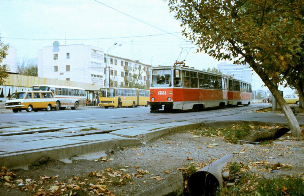 Ташкент, 71-605 (КТМ-5М3) № 1581