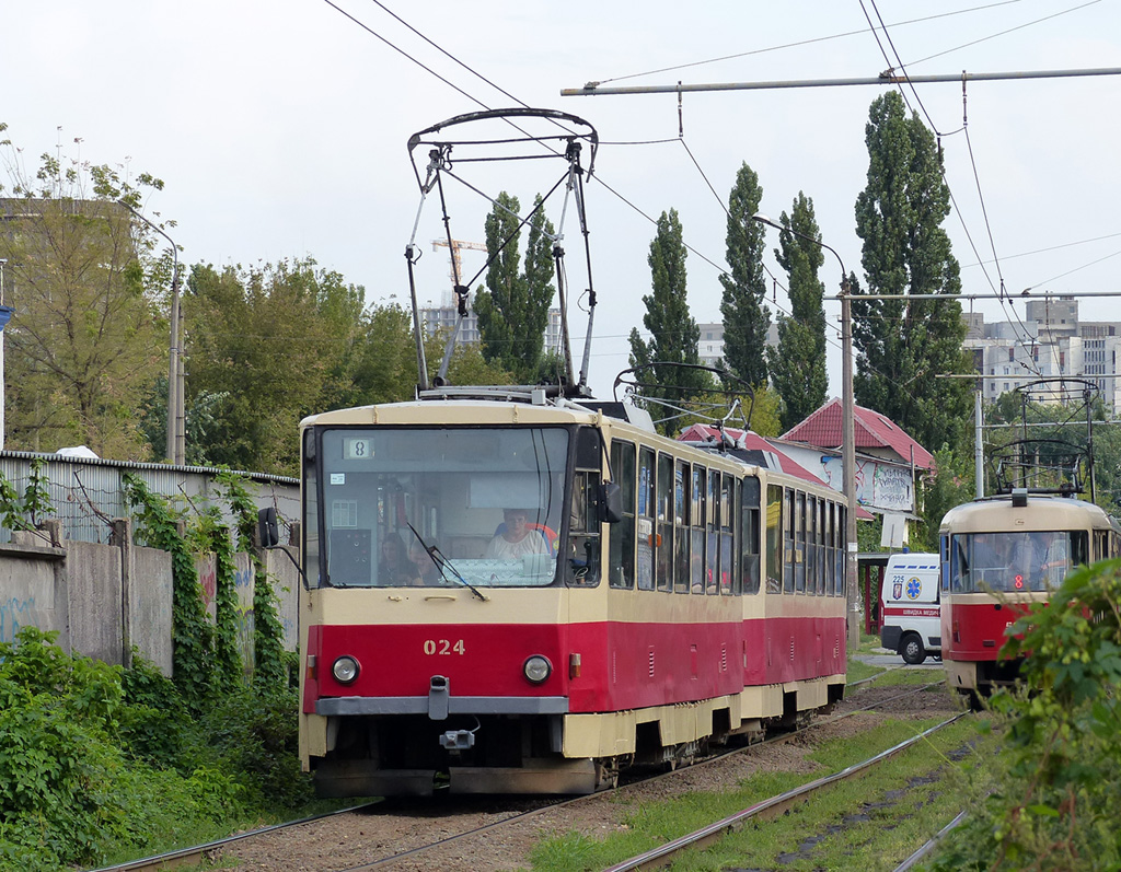 Киев, Tatra T6B5SU № 024