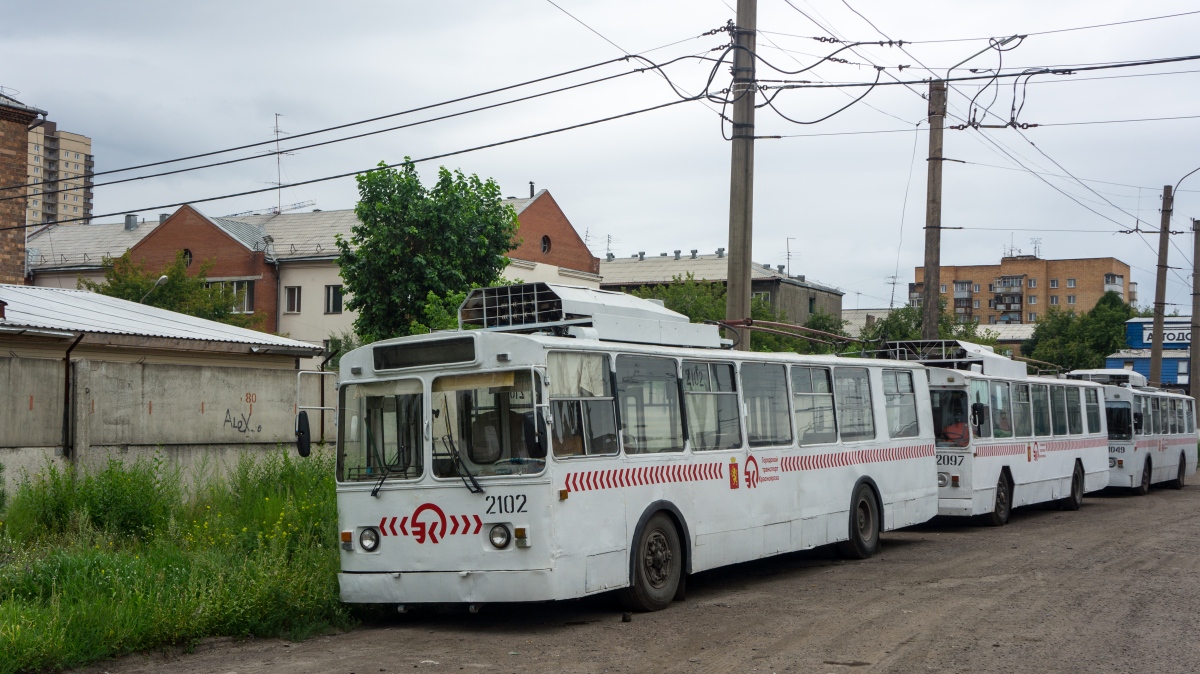 Красноярск, ЗиУ-682 КВР Красноярск № 2102