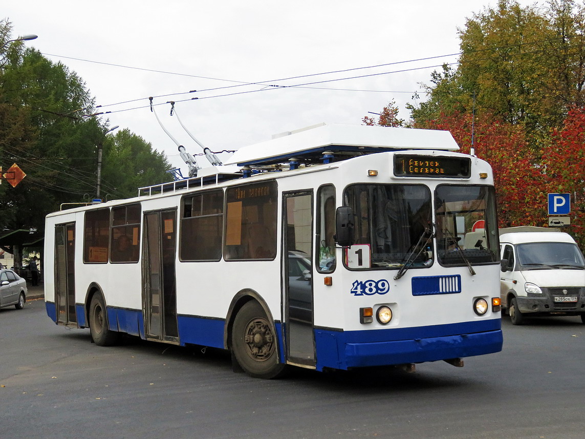 Киров, ЗиУ-682 КР Иваново № 489