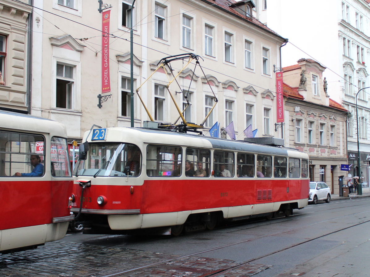 Прага, Tatra T3M № 8013