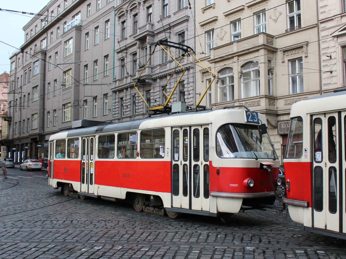 Прага, Tatra T3M № 8013