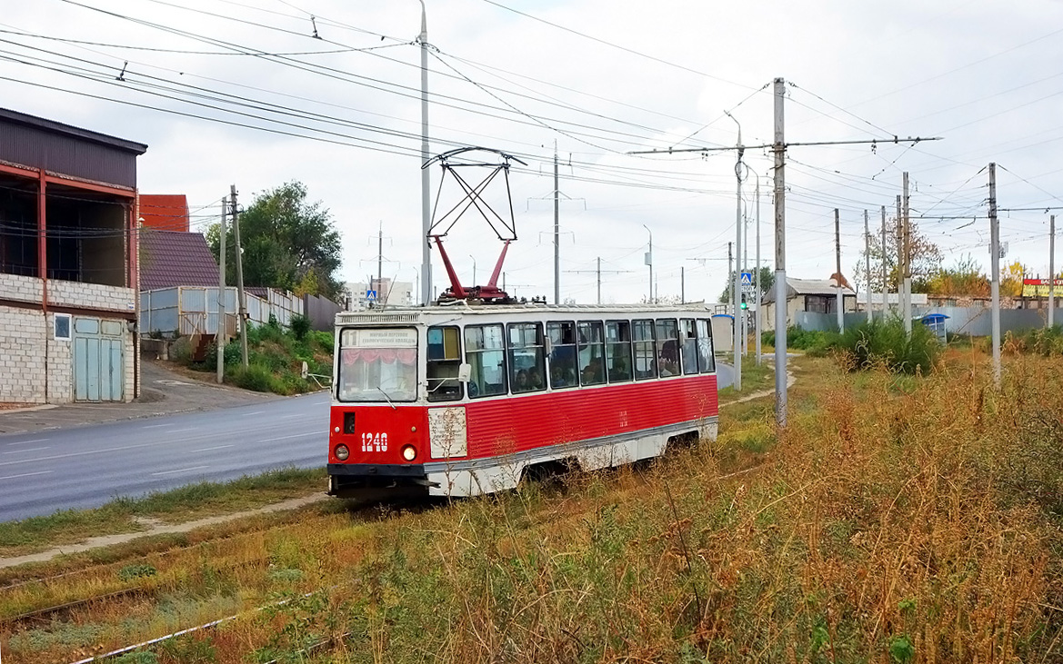 Saratov, 71-605 (KTM-5M3) Nr 1240