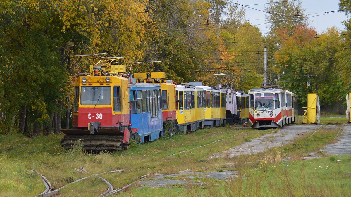 Новосибирск, ВТК-01 № С-30; Новосибирск, 71-608КМ № 2195