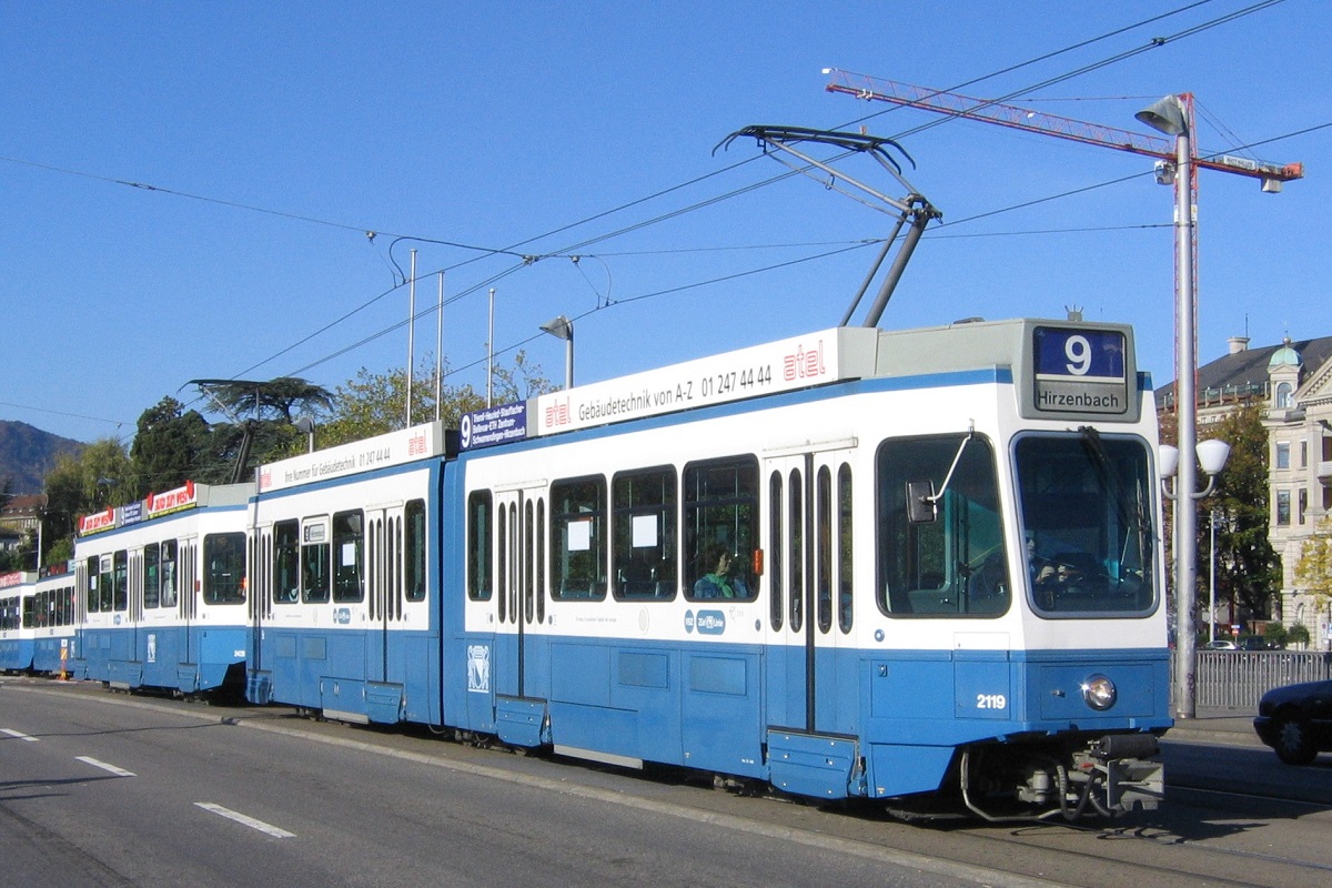 Zürich, SWP/SIG/ABB Be 4/6 "Tram 2000" č. 2119