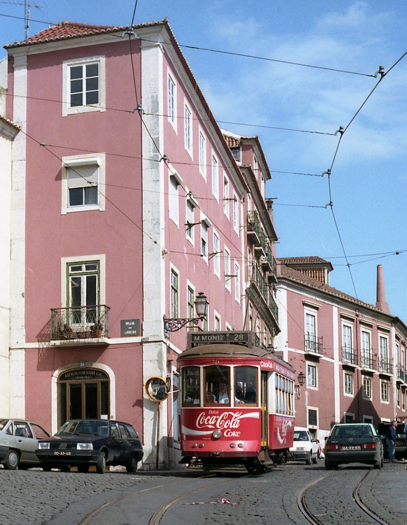 Lisbonne, Carris 2-axle motorcar (Standard) N°. 721