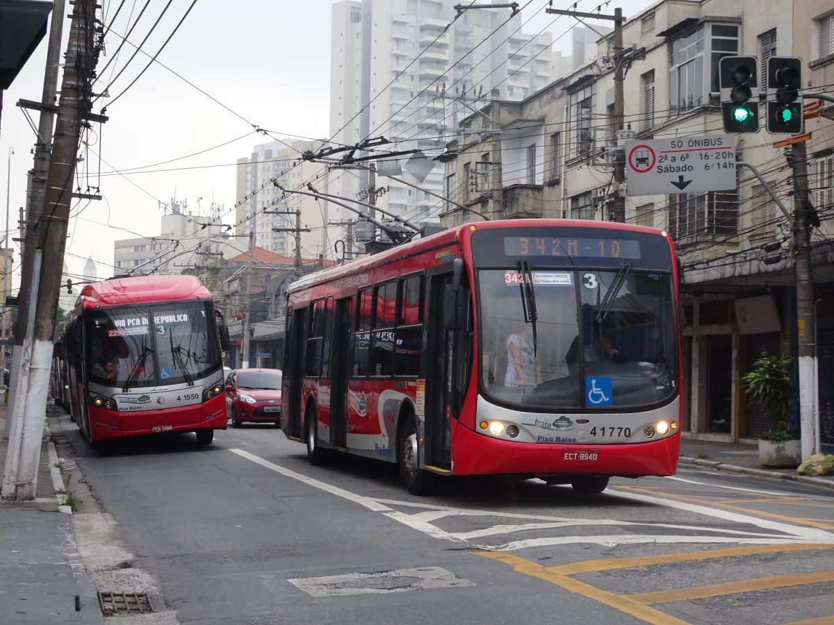 Сан-Паулу, Busscar Urbanuss Pluss LF № 4 1770; Сан-Паулу, Caio Millennium BRT № 4 1550