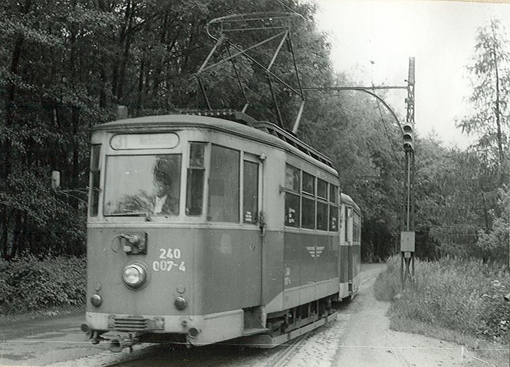 Dresden, Gotha 2-axle motor car # 240 007; Dresden — Interurban tram line Lockwitztalbahn Niedersedlitz — Kreischa (1906-1977); Dresden — Old photos (tram)