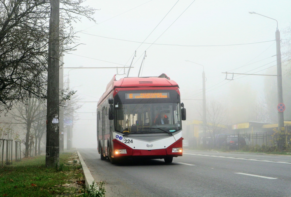 Ивано-Франковск, БКМ 321 № 224