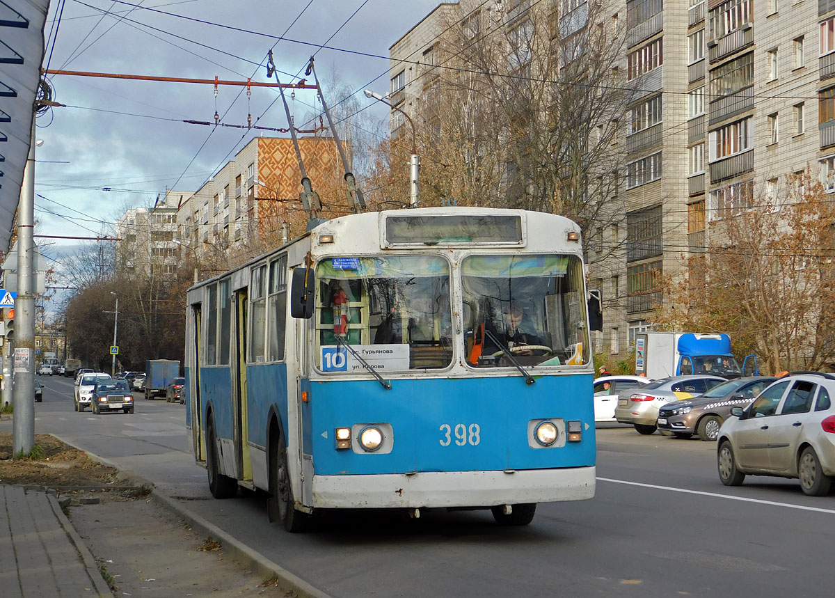 Kaluga, ZiU-682V # 398