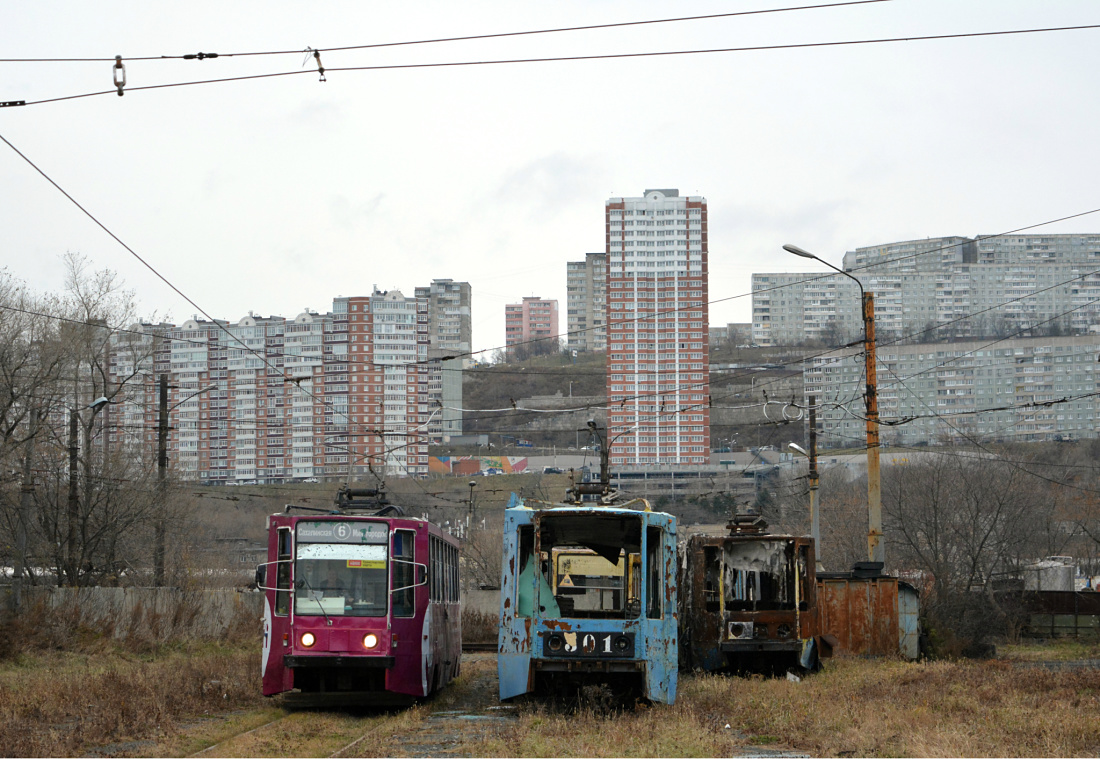 Vladivostok, 71-608K N°. 312; Vladivostok, 71-608K N°. 301; Vladivostok — Tram graveyard