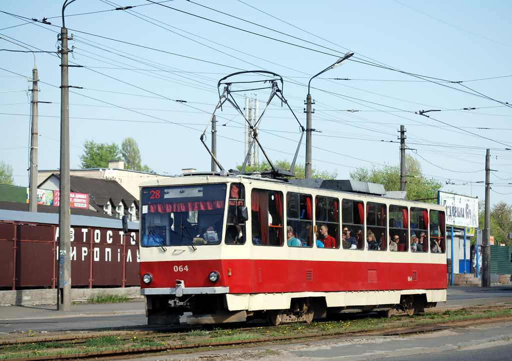 Kijów, Tatra T6B5SU Nr 064
