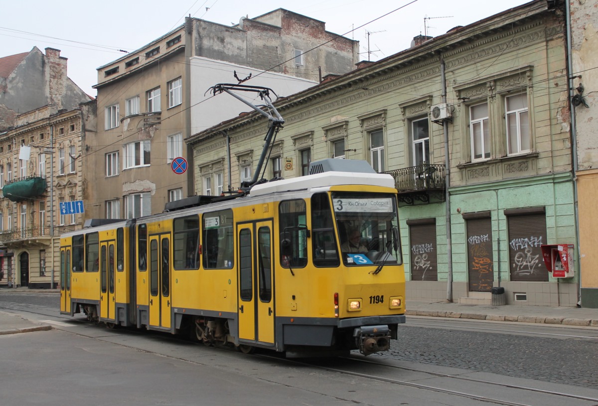 Львов, Tatra KT4DM № 1194