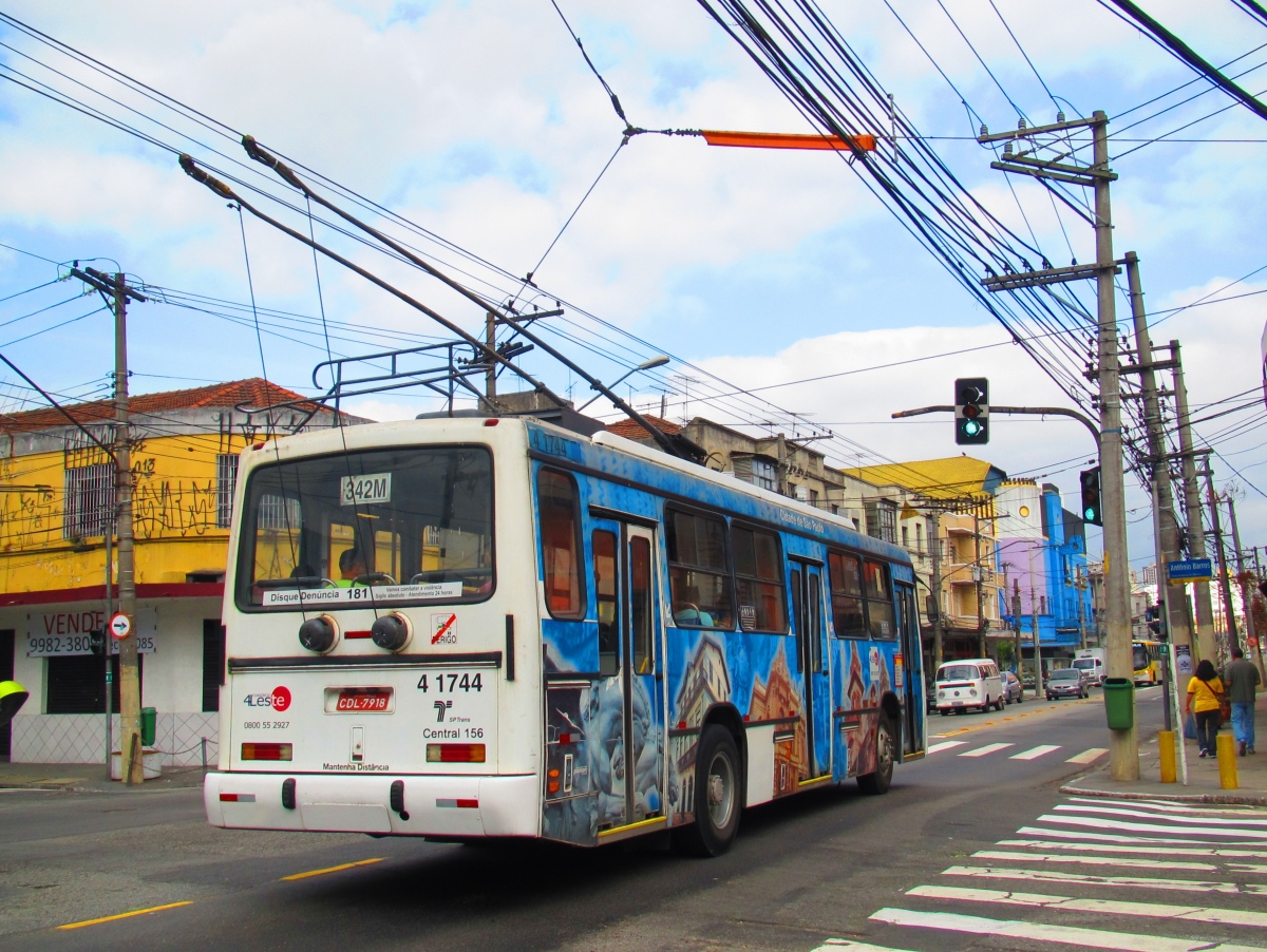 Сан-Паулу, Marcopolo Torino GV № 4 1744