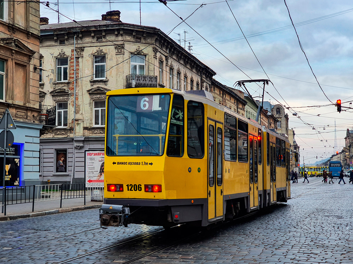 Львов, Tatra KT4DM № 1206