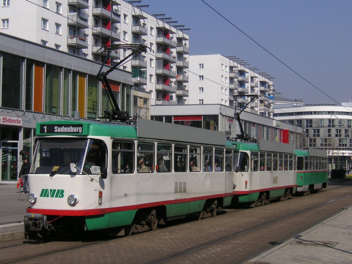 Magdeburg, Tatra T4DM č. 1242