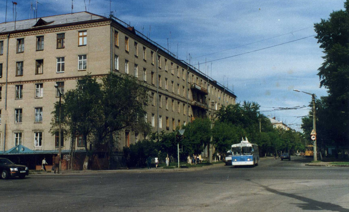 Челябинск, ЗиУ-682В [В00] № 2660; Челябинск — Исторические фотографии