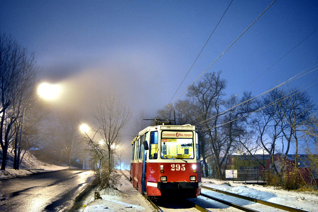 Vladivostok, 71-605 (KTM-5M3) № 295