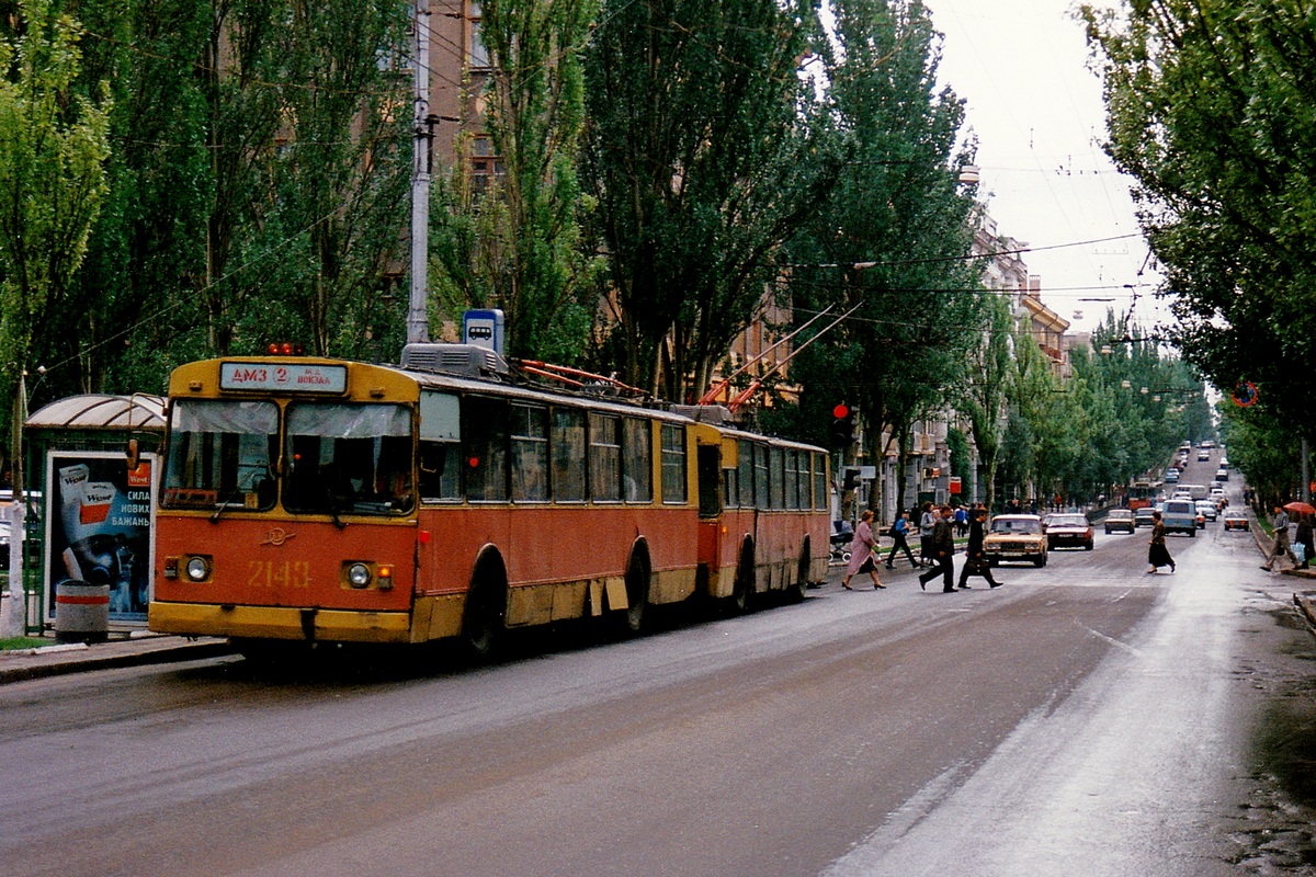 Донецк, ЗиУ-682В [В00] № 2143; Донецк — Фотографии Алекса Краковски — 22.05.1998